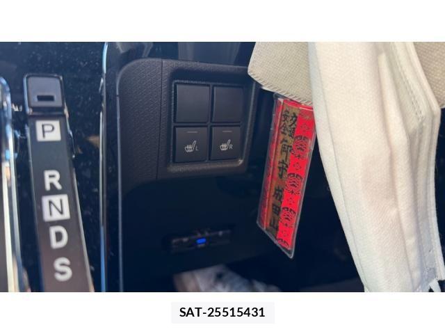 Daihatsu TANTO CUSTOM 2022-11 8882530-19
