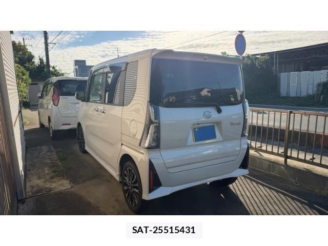 Daihatsu TANTO CUSTOM 2022-11 8882530-4