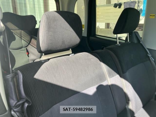 Daihatsu TANTO CUSTOM 2011-10 8882599-9