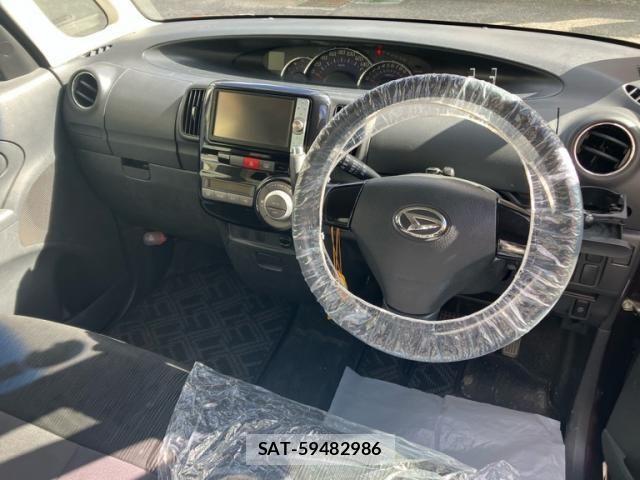 Daihatsu TANTO CUSTOM 2011-10 8882599-13