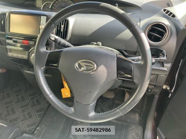 Daihatsu TANTO CUSTOM 2011-10 8882599-8