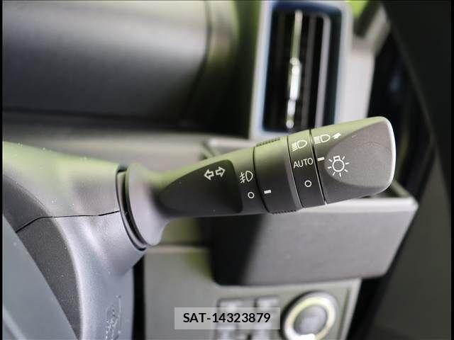 Daihatsu TANTO CUSTOM 2026-01 8882539-24