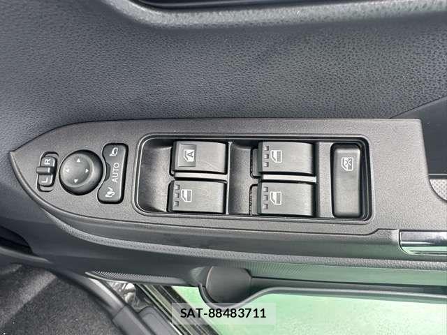 Daihatsu TANTO CUSTOM 2025-11 8882542-14