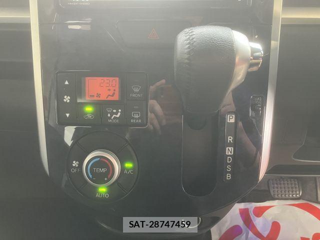 Daihatsu TANTO CUSTOM 2018-02 8882574-26