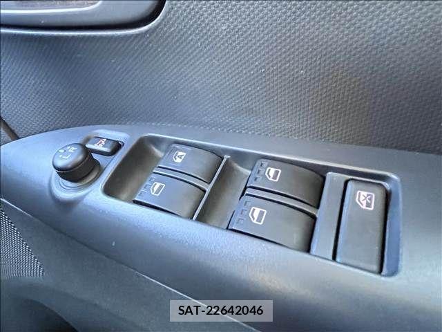 Daihatsu TANTO CUSTOM 2012-08 8882582-28