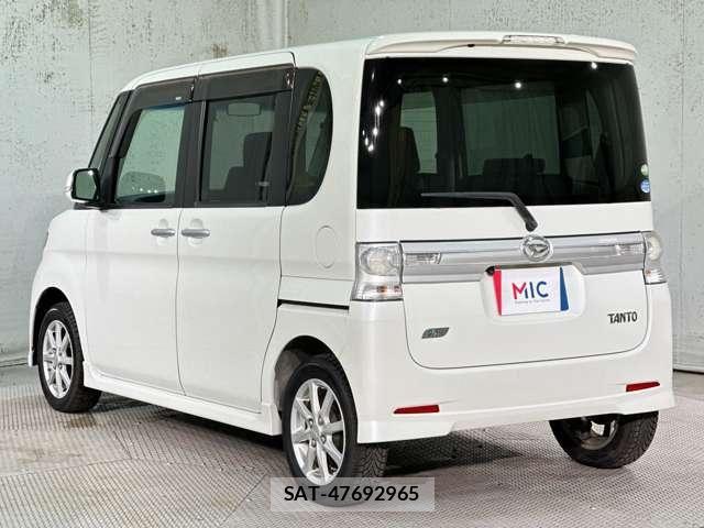 Daihatsu TANTO CUSTOM 2012-03 8882584-6
