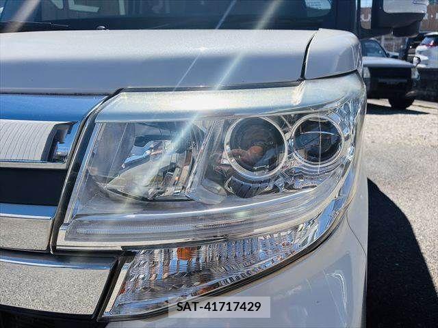 Daihatsu TANTO CUSTOM 2014-12 8884471-21