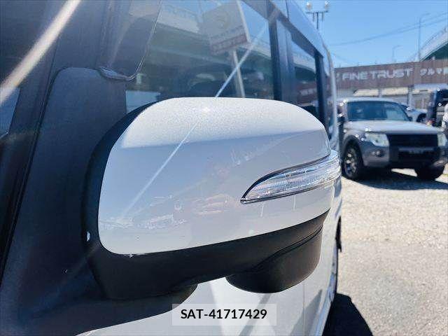 Daihatsu TANTO CUSTOM 2014-12 8884471-25