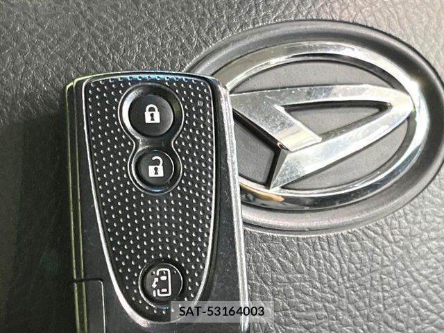 Daihatsu TANTO CUSTOM 2011-07 8884472-6