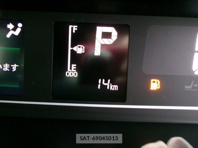 Daihatsu TANTO CUSTOM 2026-03 8884460-29