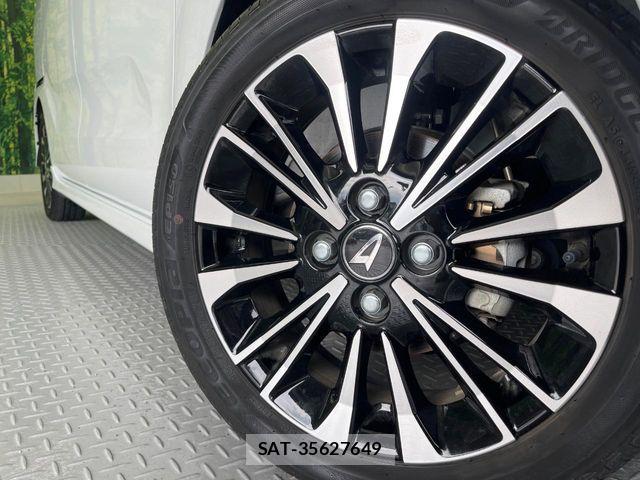 Daihatsu TANTO CUSTOM 2023-11 8884459-13