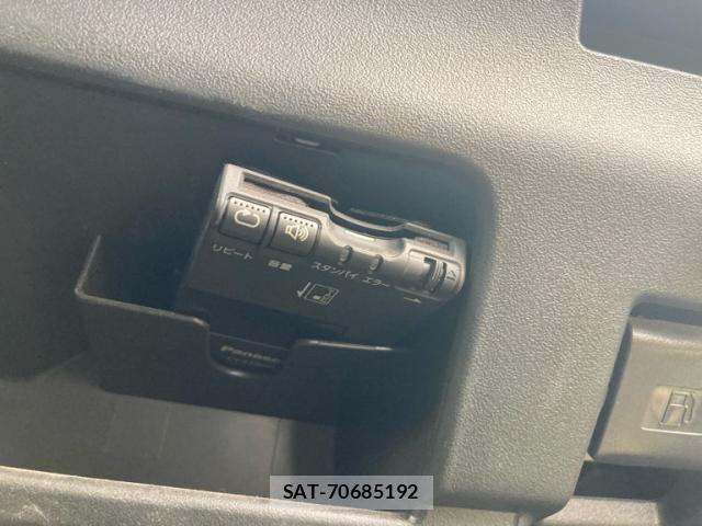 Daihatsu TANTO CUSTOM 2011-11 8884480-17