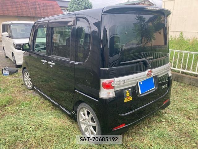 Daihatsu TANTO CUSTOM 2011-11 8884480-2