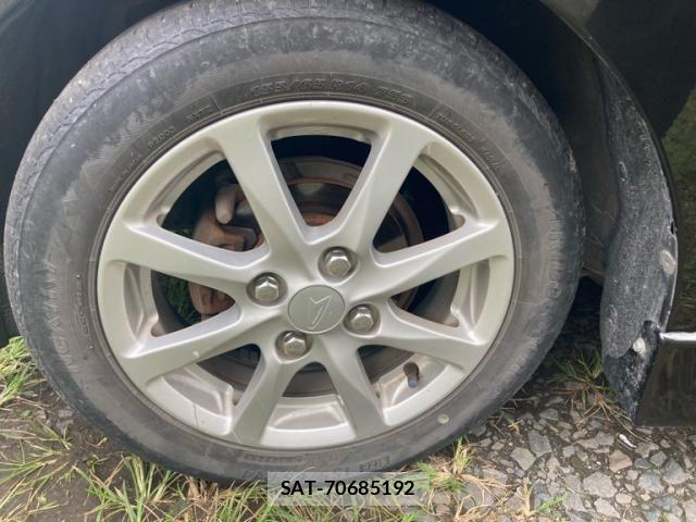 Daihatsu TANTO CUSTOM 2011-11 8884480-7