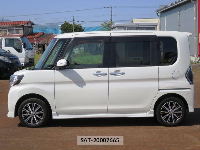 Daihatsu TANTO CUSTOM 2017-07 6615233-4