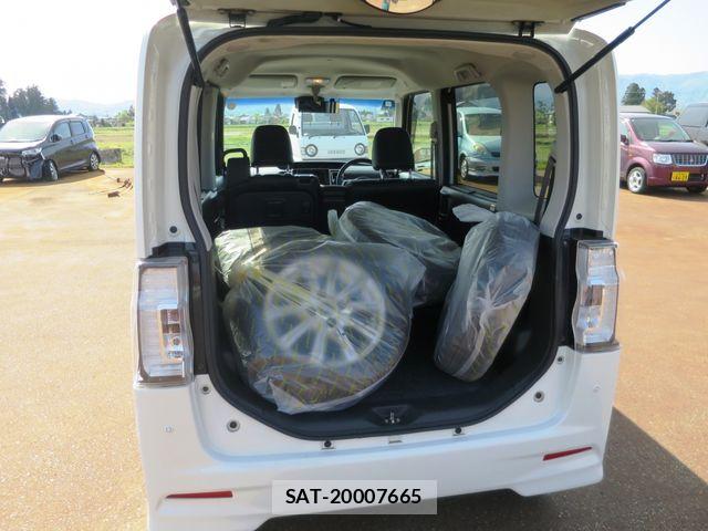 Daihatsu TANTO CUSTOM 2017-07 6615233-8