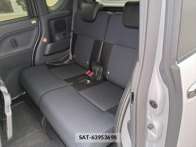 Daihatsu TANTO CUSTOM 2023-11 6682910-11