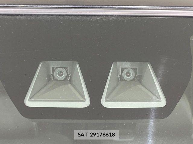 Daihatsu TANTO CUSTOM 2021-11 6753583-4