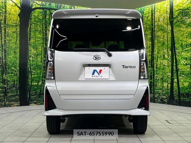 Daihatsu TANTO CUSTOM 2023-01 6817613-14