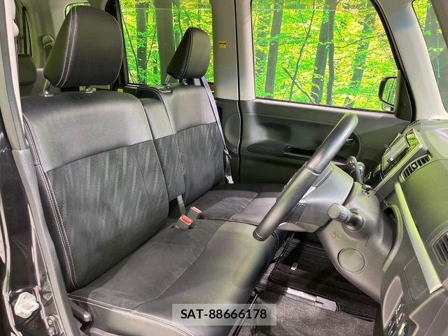 Daihatsu TANTO CUSTOM 2016-04 6817618-7