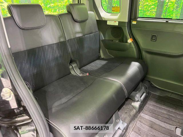 Daihatsu TANTO CUSTOM 2016-04 6817618-8