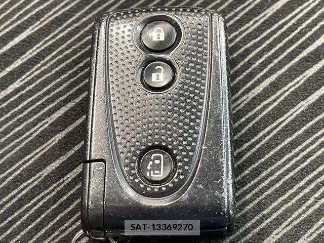 Daihatsu TANTO CUSTOM 2012-01 7215744-4