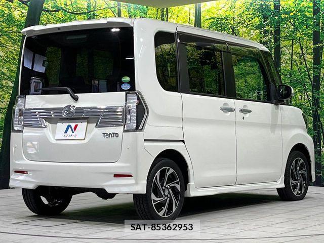 Daihatsu TANTO CUSTOM 2019-06 7226083-17