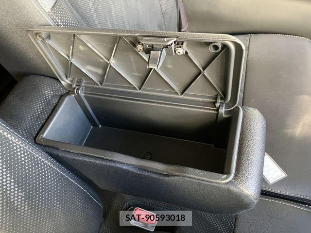 Daihatsu TANTO CUSTOM 2017-05 7261880-19