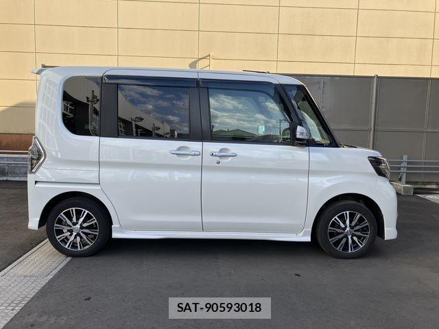 Daihatsu TANTO CUSTOM 2017-05 7261880-8