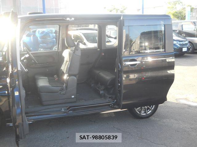 Daihatsu TANTO CUSTOM 2019-04 7503224-8