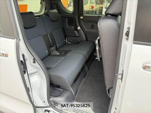 Daihatsu TANTO CUSTOM 2023-02 7620791-19