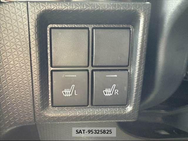 Daihatsu TANTO CUSTOM 2023-02 7620791-24