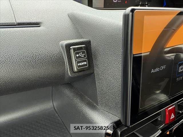 Daihatsu TANTO CUSTOM 2023-02 7620791-28
