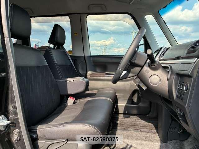 Daihatsu TANTO CUSTOM 2016-05 7729805-11