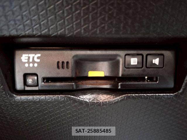 Daihatsu TANTO CUSTOM 2023-09 7729801-21