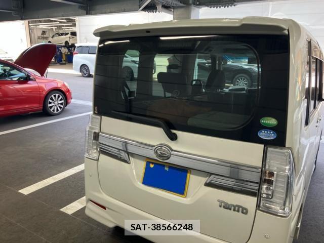 Daihatsu TANTO CUSTOM 2015-09 7964123-5