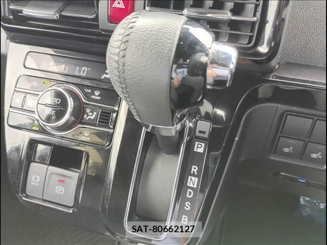 Daihatsu TANTO CUSTOM 2023-04 8102285-12