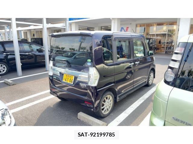 Daihatsu TANTO CUSTOM 2014-12 8210666-8