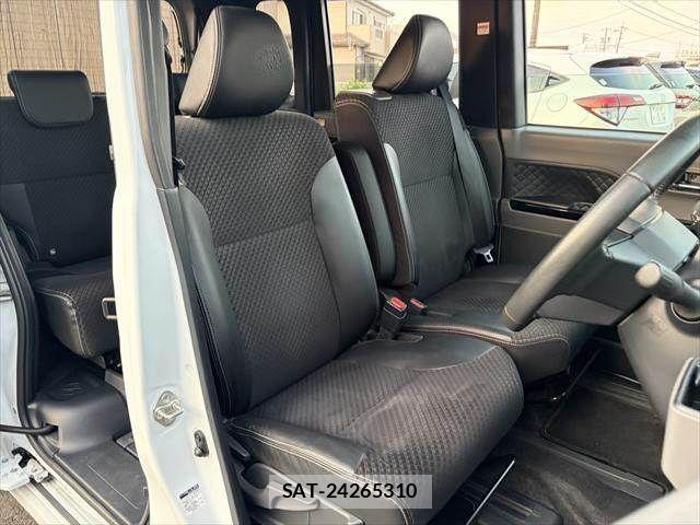 Daihatsu TANTO CUSTOM 2019-11 8232132-8