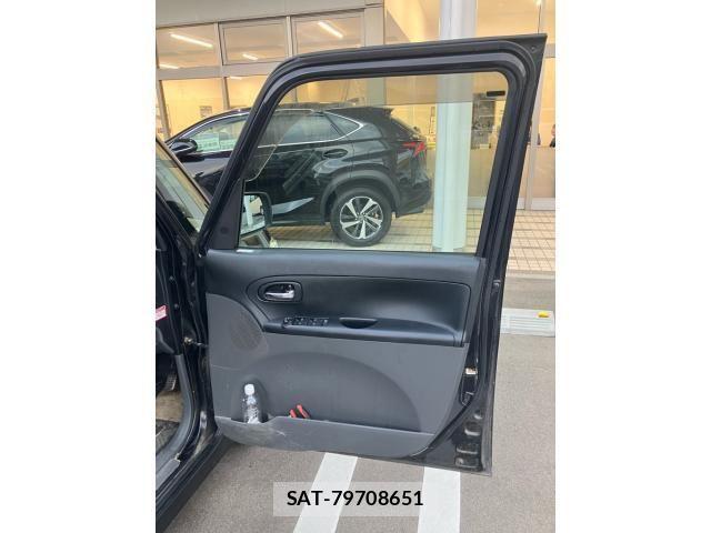 Daihatsu TANTO CUSTOM 2010-06 8232135-9