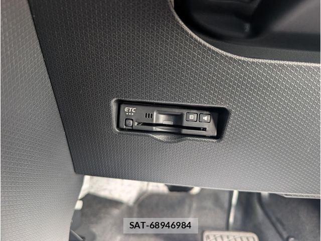 Daihatsu TANTO CUSTOM 2026-04 8246921-17