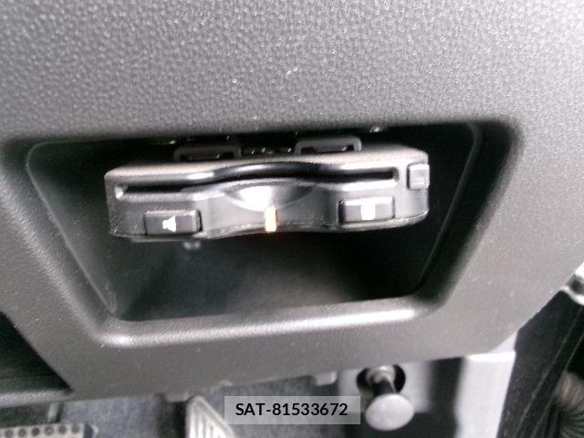 Daihatsu TANTO CUSTOM 2015-02 8317617-21
