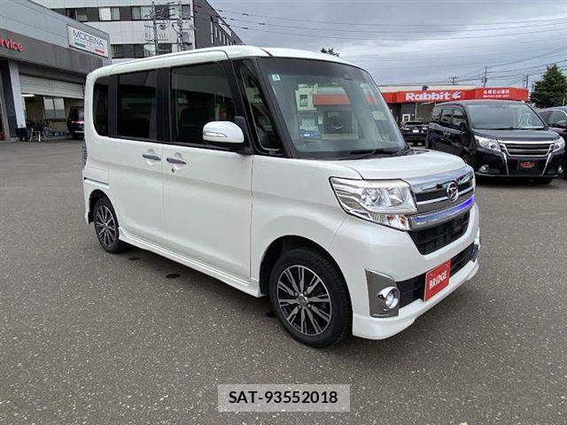 Daihatsu TANTO CUSTOM 2015-05 8317618-9