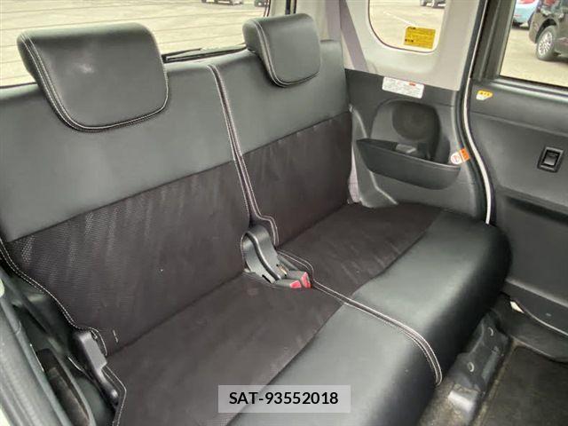 Daihatsu TANTO CUSTOM 2015-05 8317618-14