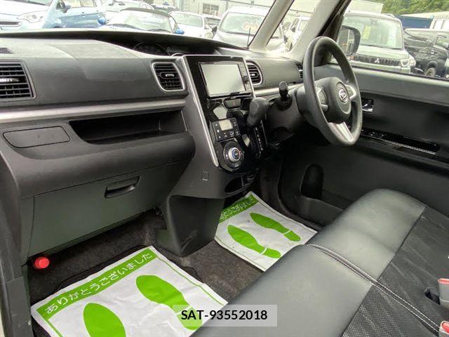 Daihatsu TANTO CUSTOM 2015-05 8317618-15
