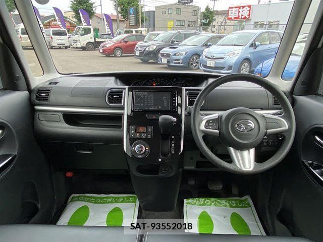 Daihatsu TANTO CUSTOM 2015-05 8317618-19