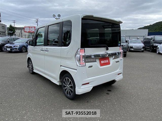 Daihatsu TANTO CUSTOM 2015-05 8317618-5