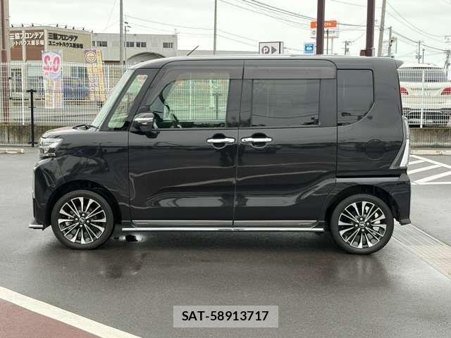 Daihatsu TANTO CUSTOM 2022-12 8369400-17