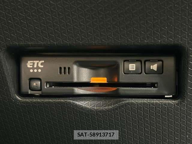 Daihatsu TANTO CUSTOM 2022-12 8369400-7