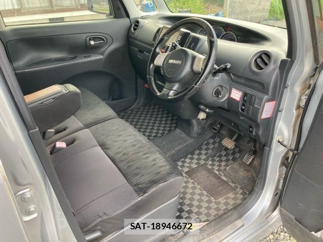 Daihatsu TANTO CUSTOM 2011-08 8369404-9